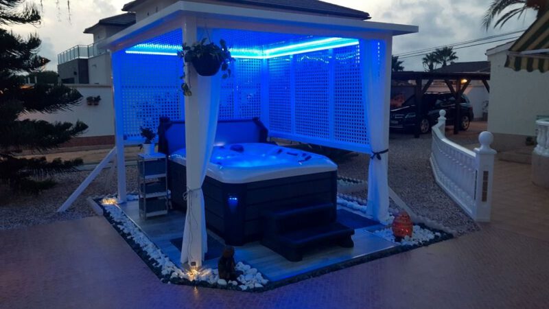 Whirlpool, Spa Outdoor, 213 x 165 x 88 cm >>Ausstellungsstück !!! – Bild 7