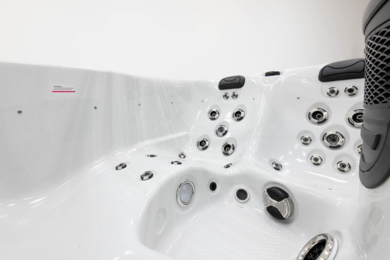 TAHITI WHIRLPOOL – Bild 4